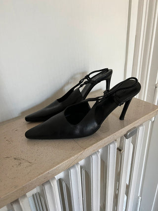 CELINE- Escarpins en cuir noir