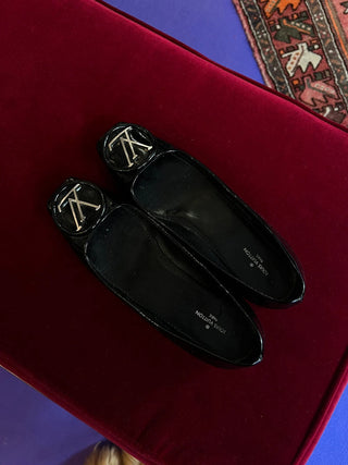 LOUIS VUITTON- Ballerine cuir vernis noir