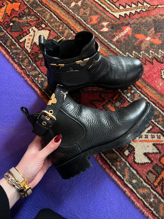 LOUIS VUITTON- Bottines